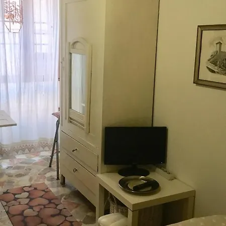 Le Stanze Degli